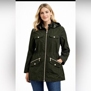 Michael Kors Women’s Military Green Raincoat with Hood size Large Nwt